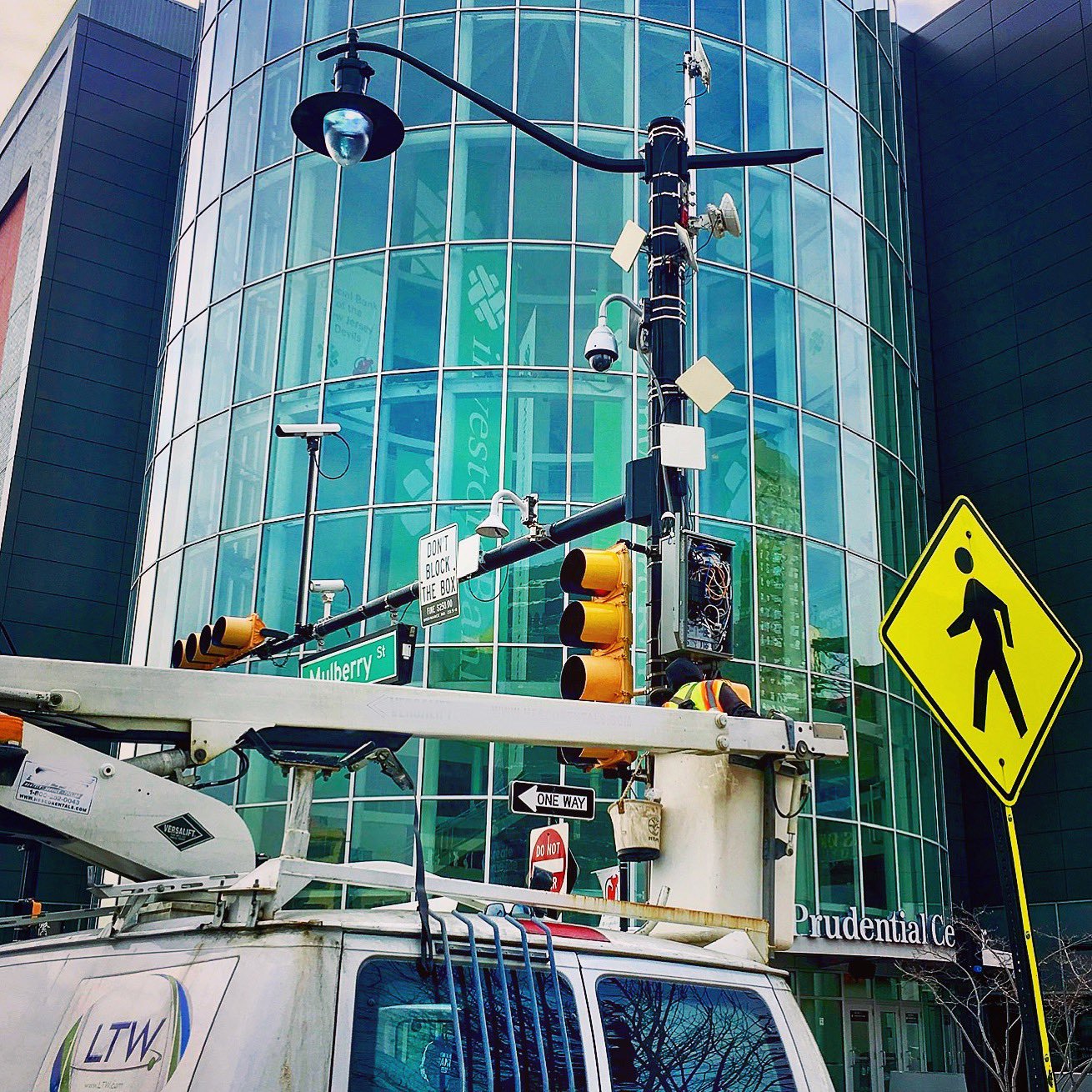 LTW techs installing traffic cameras